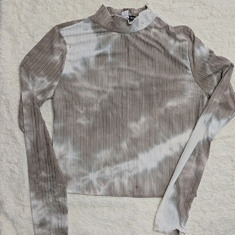 HYFVE Cream and Brown Ribbed Crop Top with Mandarin Collar